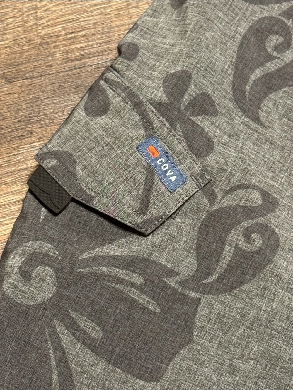 Men's COVA Gray Floral Swim Trunks/Boardshorts w/ Drawstring Sz 33